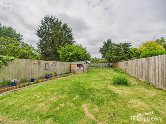 CAM03218G0-PR0661-STILL015