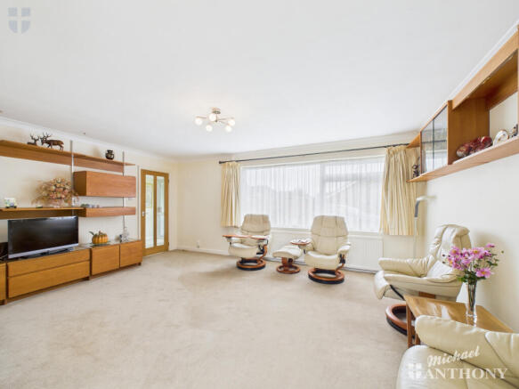 CAM03218G0-PR0758-STILL006