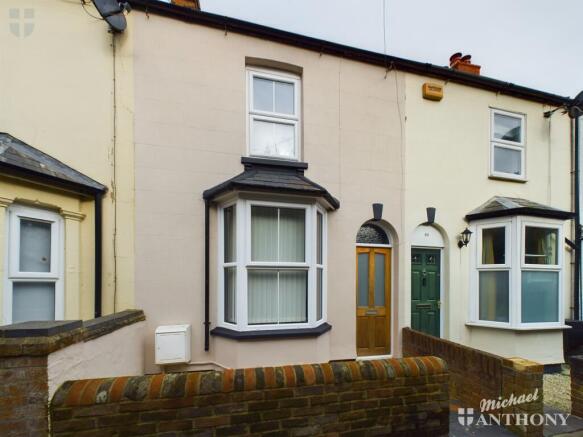 CAM03218G0-PR0542-STILL017