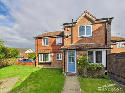 Parslow Close, Aylesbury, Buckinghamshire