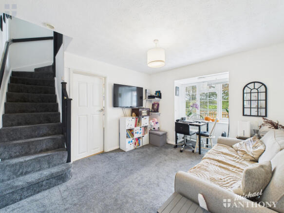 CAM03218G0-PR0811-STILL007