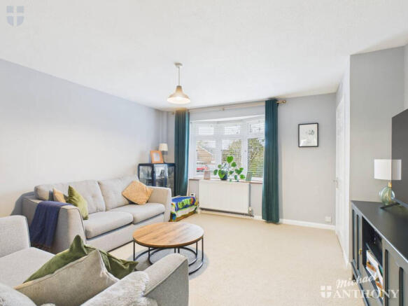 CAM03218G0-PR0824-STILL001-thumbnail-h750-70