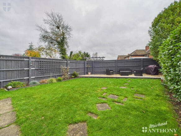 CAM03218G0-PR0824-STILL016-thumbnail-h750-70