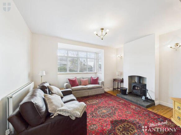 CAM03218G0-PR0827-STILL002-thumbnail-h750-70