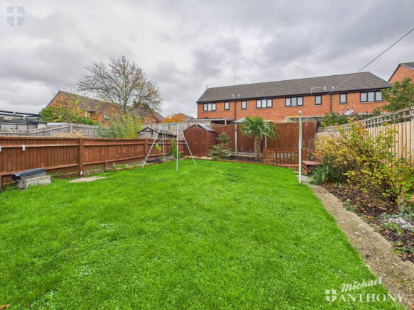 CAM03852G0-PR0466-STILL007-thumbnail-h750-70