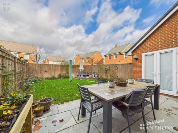 7ff1e691cba14993a15fa5b25b7d3336_80_CAM03218G0-PR0