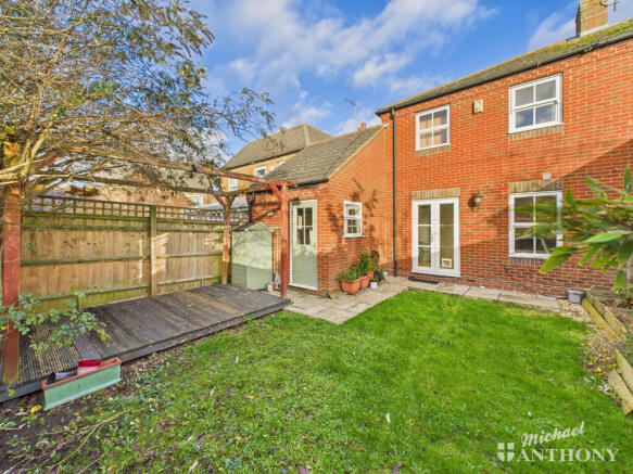 90fc896f5bee4e85b8d43aacd6a86c5b_80_CAM03218G0-PR0