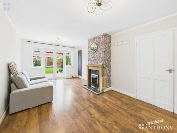 CAM03852G0-PR0466-STILL001-thumbnail-h750-70