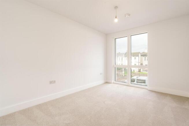 Plot 9 Lindfield Place Final-3.jpg