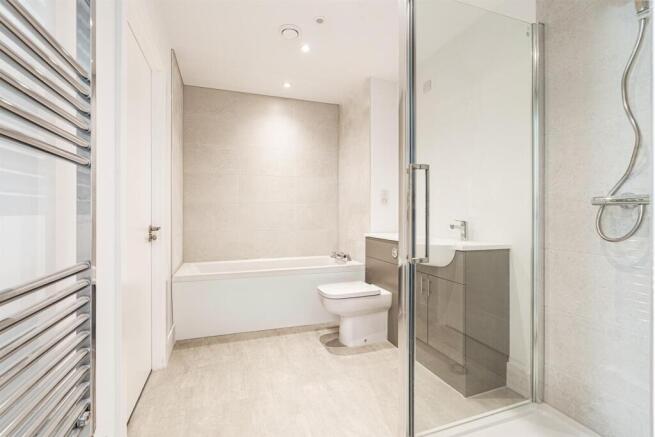 Plot 9 Lindfield Place Final-2.jpg