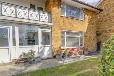 Chatsmore Crescent, Goring-By-Sea, Worthing