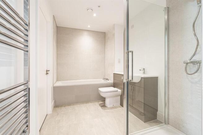 Plot 9 Lindfield Place Final-1.jpg