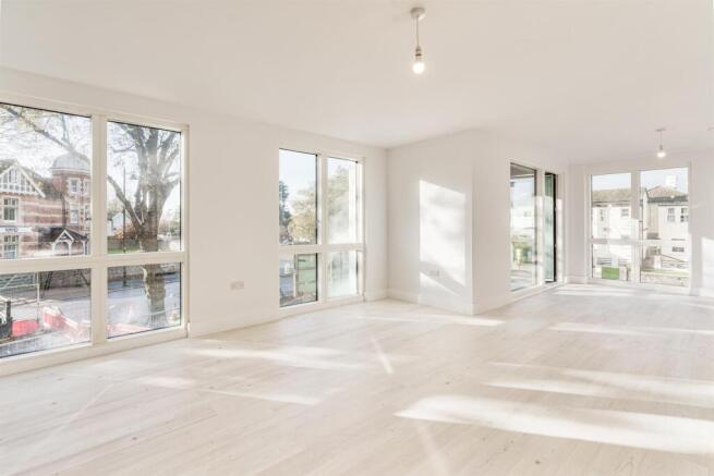 Plot 9 Lindfield Place Final-12.jpg