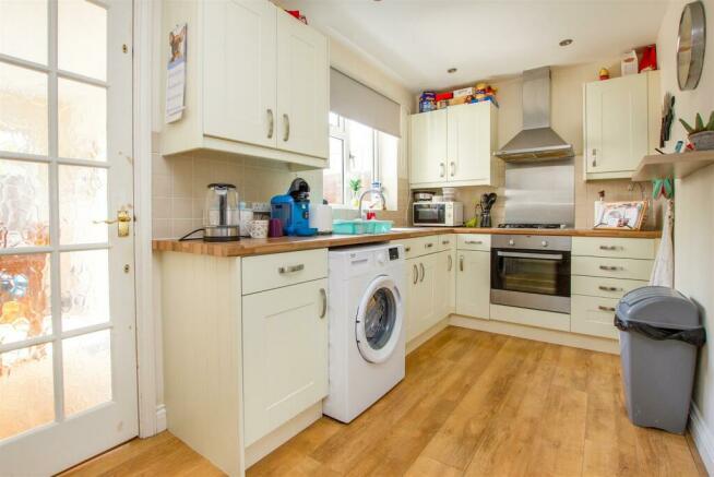 Kitchen/Breakfast Room