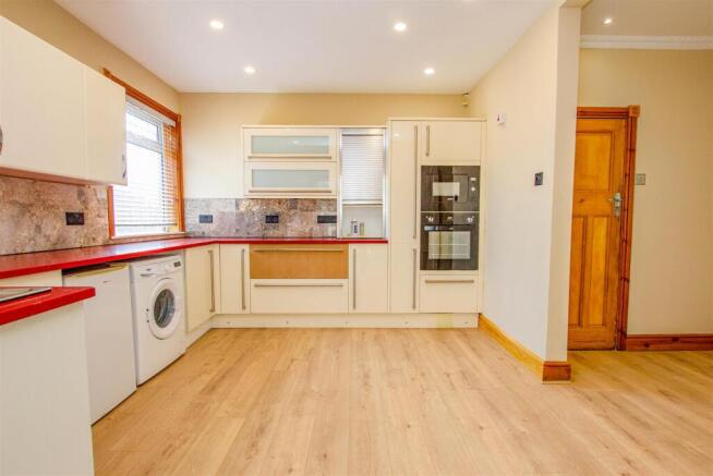 Kitchen/Dining Room