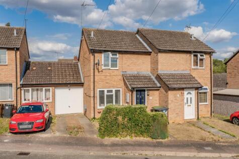 Alington Close, Finedon