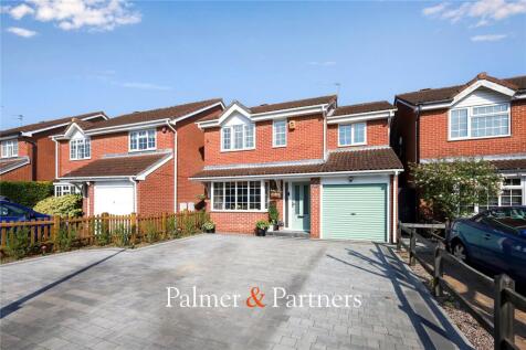 Dorchester End, Colchester, Essex, CO2