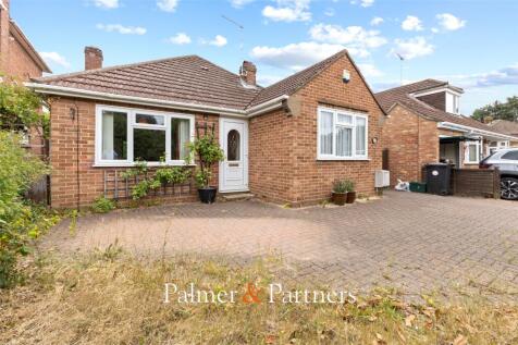 Chestnut Avenue, Blackheath, Colchester, Essex, CO2