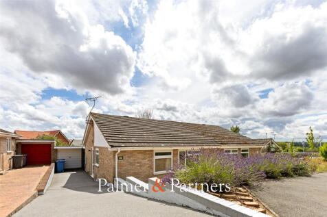 Brooklands Road, Brantham, Manningtree, CO11
