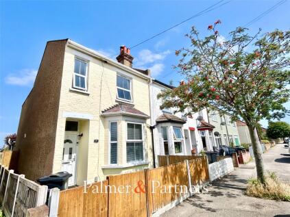 Oxford Crescent, Clacton-on-Sea, Essex, CO15