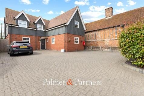 Clacton Road, Elmstead, Colchester, Essex, CO7