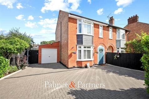 Ipswich Road, Colchester, Essex, CO4