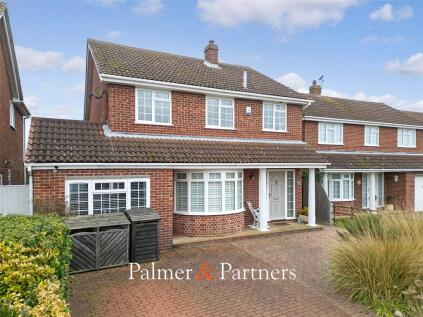 Ashes Close, Walton on the Naze, Essex, CO14