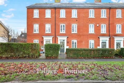 Circular Road South, Abbey Field, Colchester, Essex, CO2