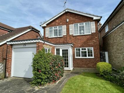 Leigh on Sea - 3 bedroom detached house for sale