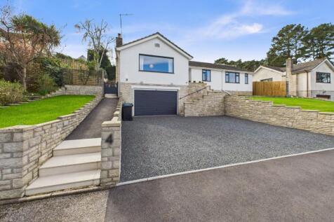 Woodleaze Close, Broadstone, Dorset, BH18