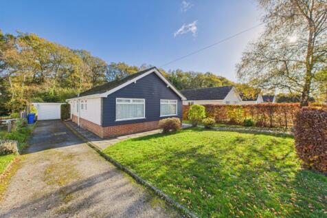 Fairview Drive, Broadstone, Dorset, BH18