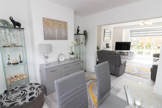 Lounge Dining Room