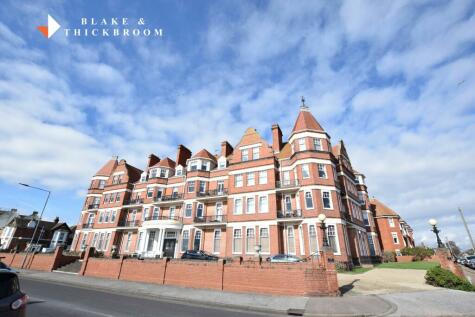 Clacton on Sea - 2 bedroom apartment for sale