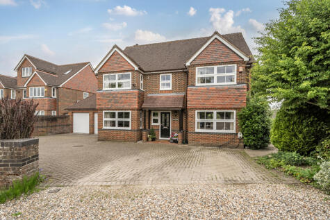 Reading Road, Burghfield Common, Reading, Berkshire, RG7
