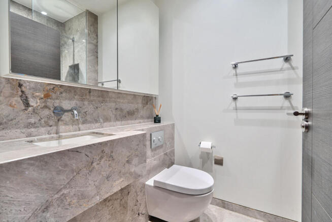 1324114-14-686e39...