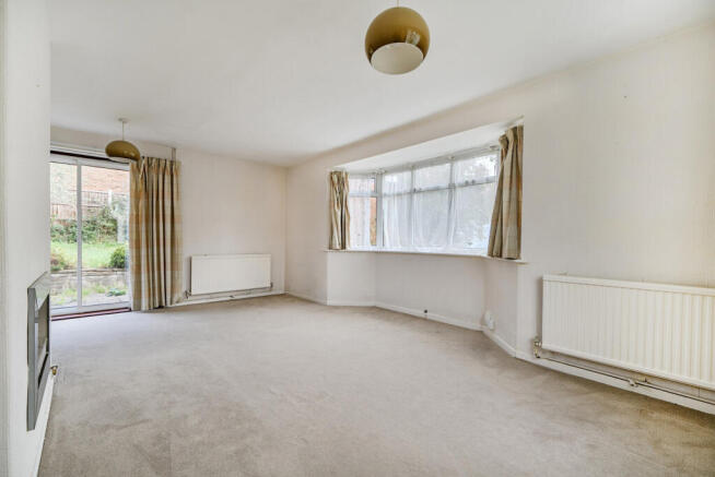 1357962-11-68d3b3...