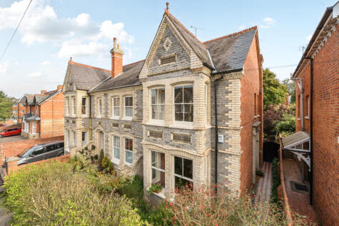 College Road, Reading, Berkshire, RG6