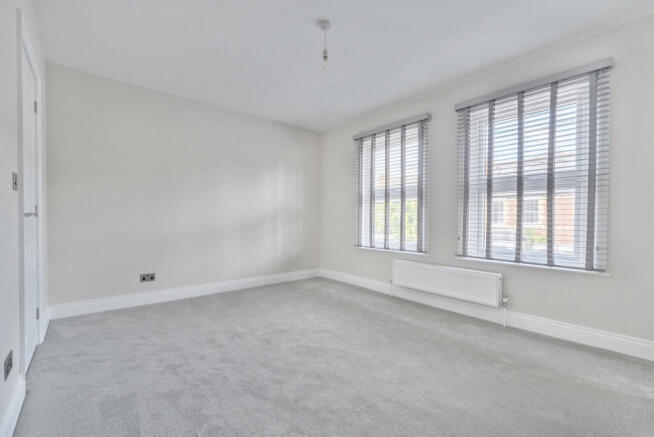 1363911-2-68e51ae...