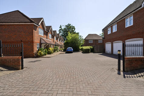 Skylark Way, Shinfield, Reading, Berkshire, RG2