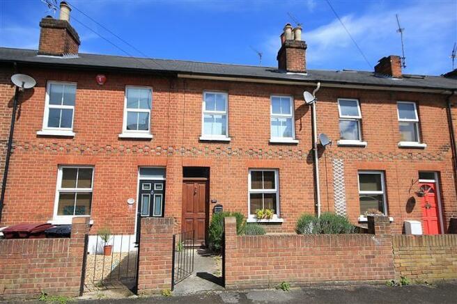 3 bedroom terraced house to rent in Great Knollys Street, Reading, RG1, RG1