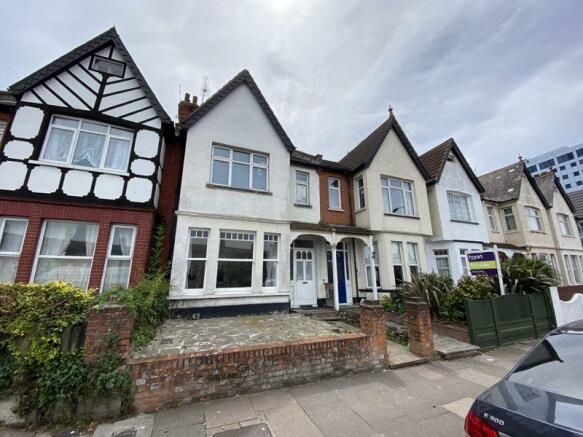 1 bedroom flat to rent in Southchurch Road, SouthendOn