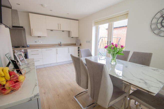 Dining Kitchen