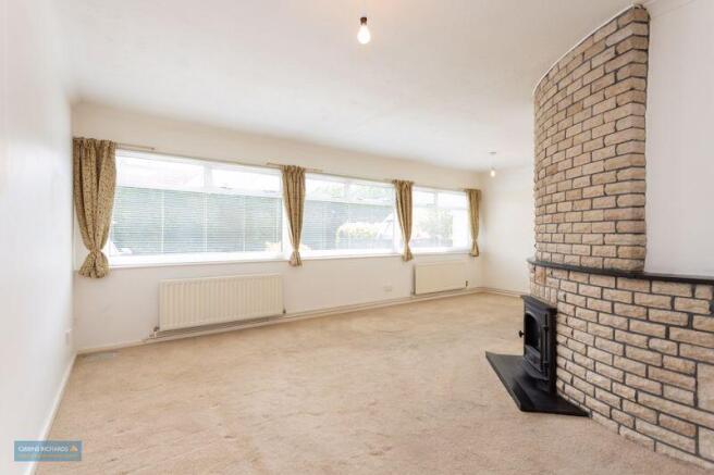 Sitting/Dining Room