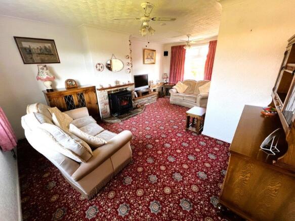 living room a.jpg