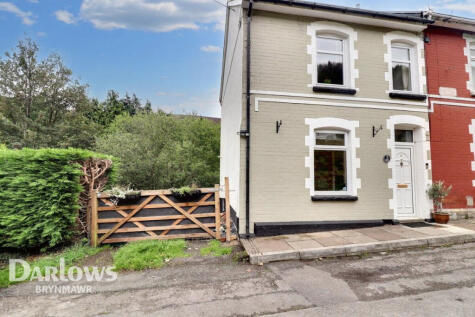 Winifred Terrace, Abertillery