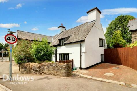 Caerphilly - 2 bedroom cottage for sale