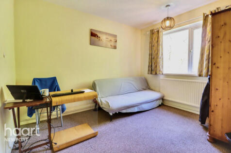 Roding Close, Newport