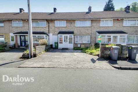 Fielding Close - 3 bedroom terraced house for sale