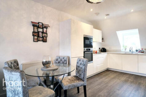 Ash Tree Close, Orpington