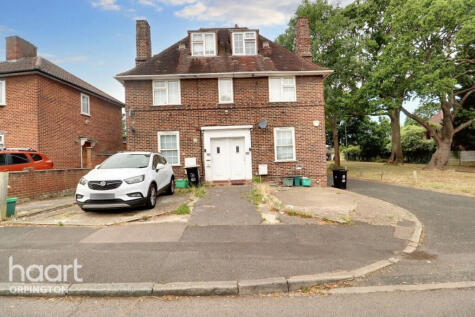 Framlingham Crescent, LONDON